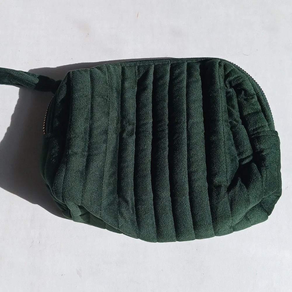 KAILYNN EMBROIDERED VELVET DARK GREEN COSMETIC BAG